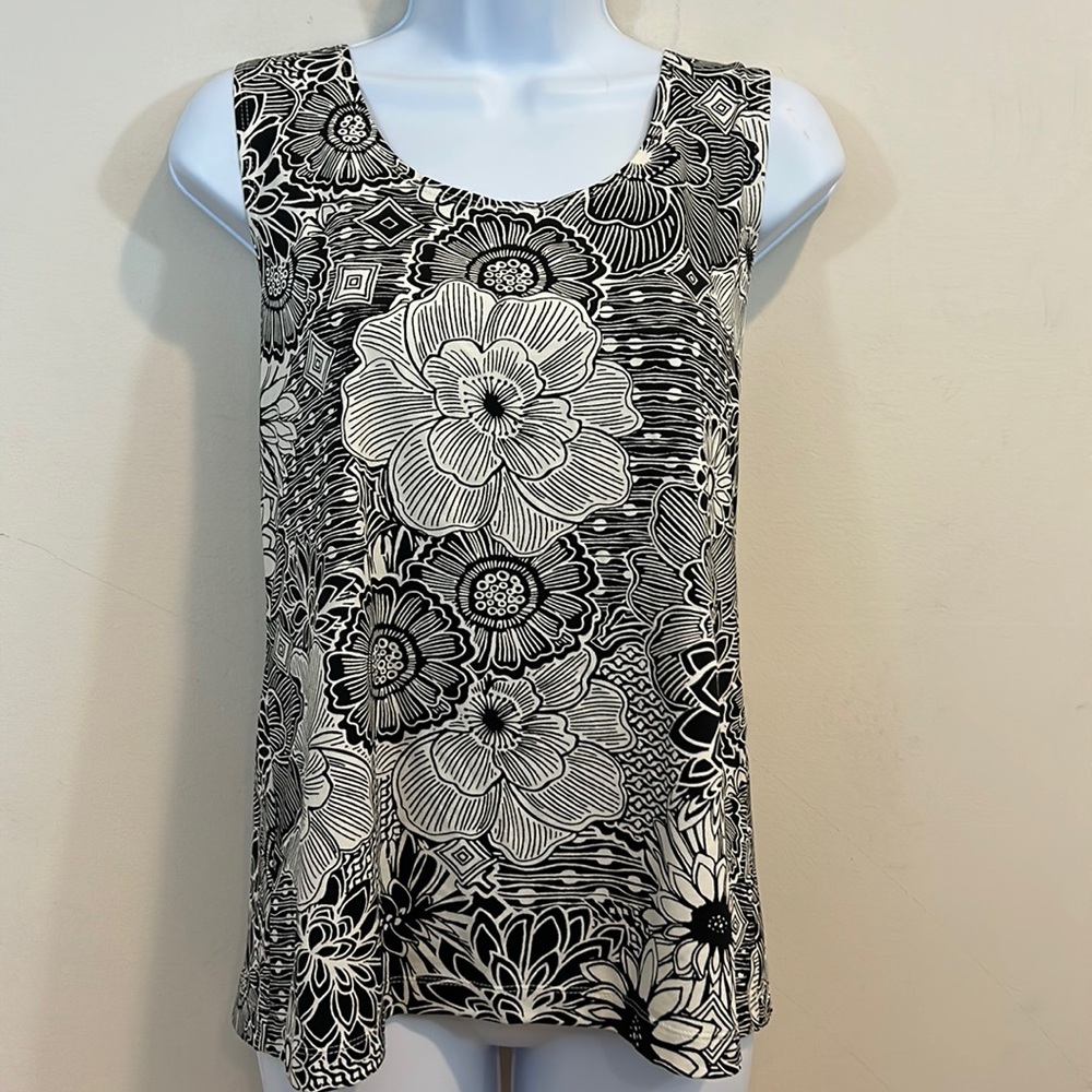 Chico’s Sleeveless Large Floral Multi Print Tank Shirt Size 2 / L